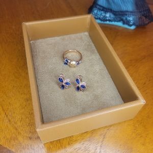 Fragrant Jewels Ring and earring set